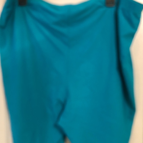 Catherine’s Size 2x swimsuit two piece - Picture 5 of 5